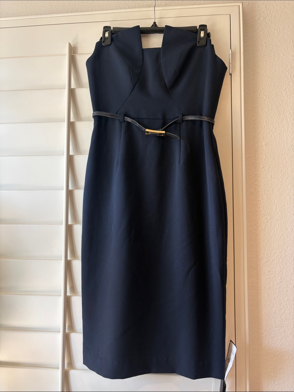 BLACK HALO NWT Lena Strapless Belted Sheath Dress Navy 6 - Picture 4 of 14